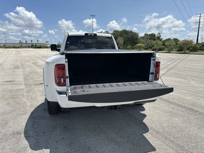 2026 RAM Ram 3500 RAM 3500 LIMITED MEGA CAB 4X4 6'4' BOX