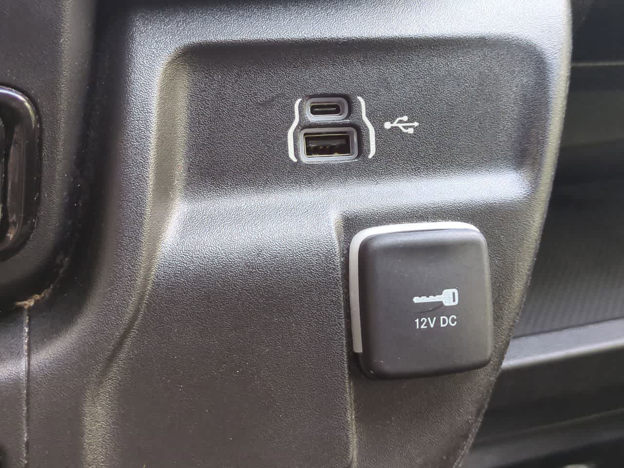 2025 RAM ProMaster 2500 Cargo Van Tradesman Low Roof 136' WB w/Pass Seat