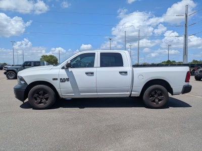 2022 RAM 1500 Classic Tradesman Crew Cab 4x2 5'7' Box