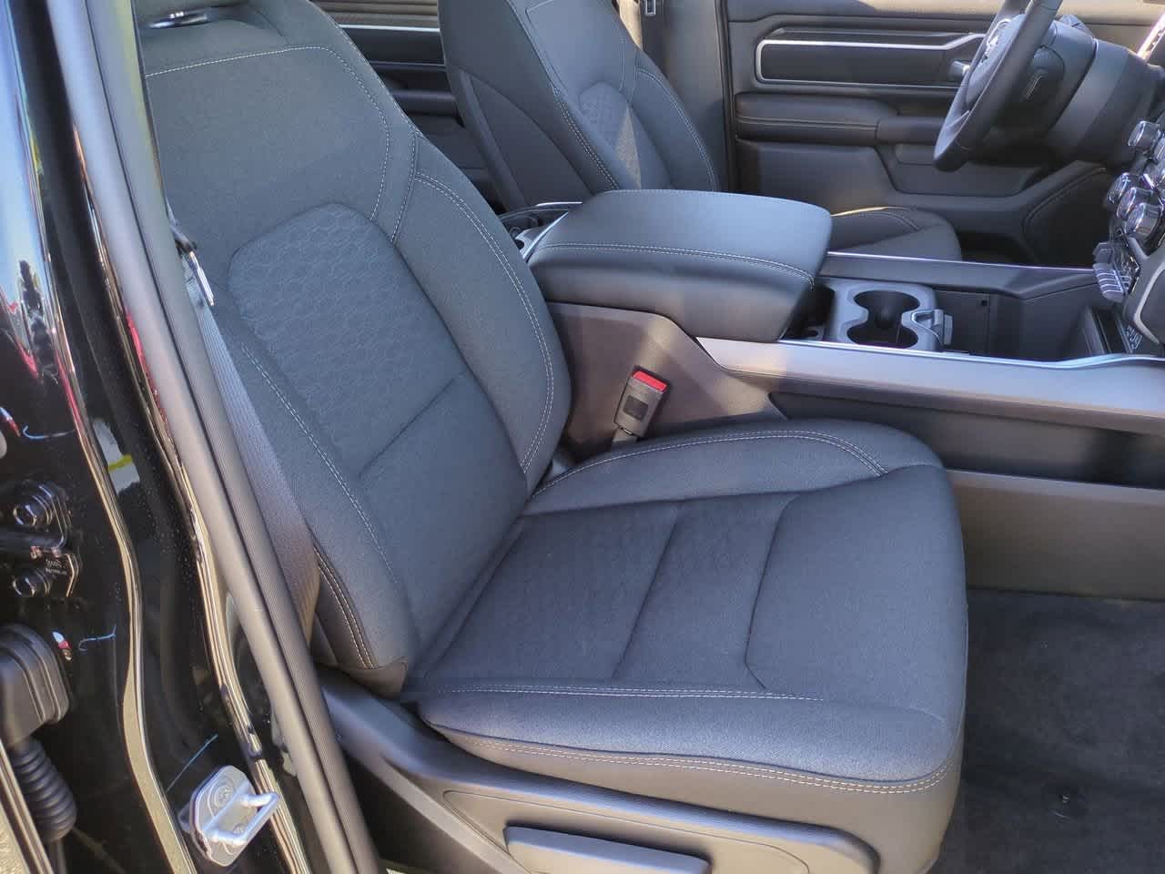 2026 RAM Ram 1500 RAM 1500 BIG HORN CREW CAB 4X2 5'7' BOX