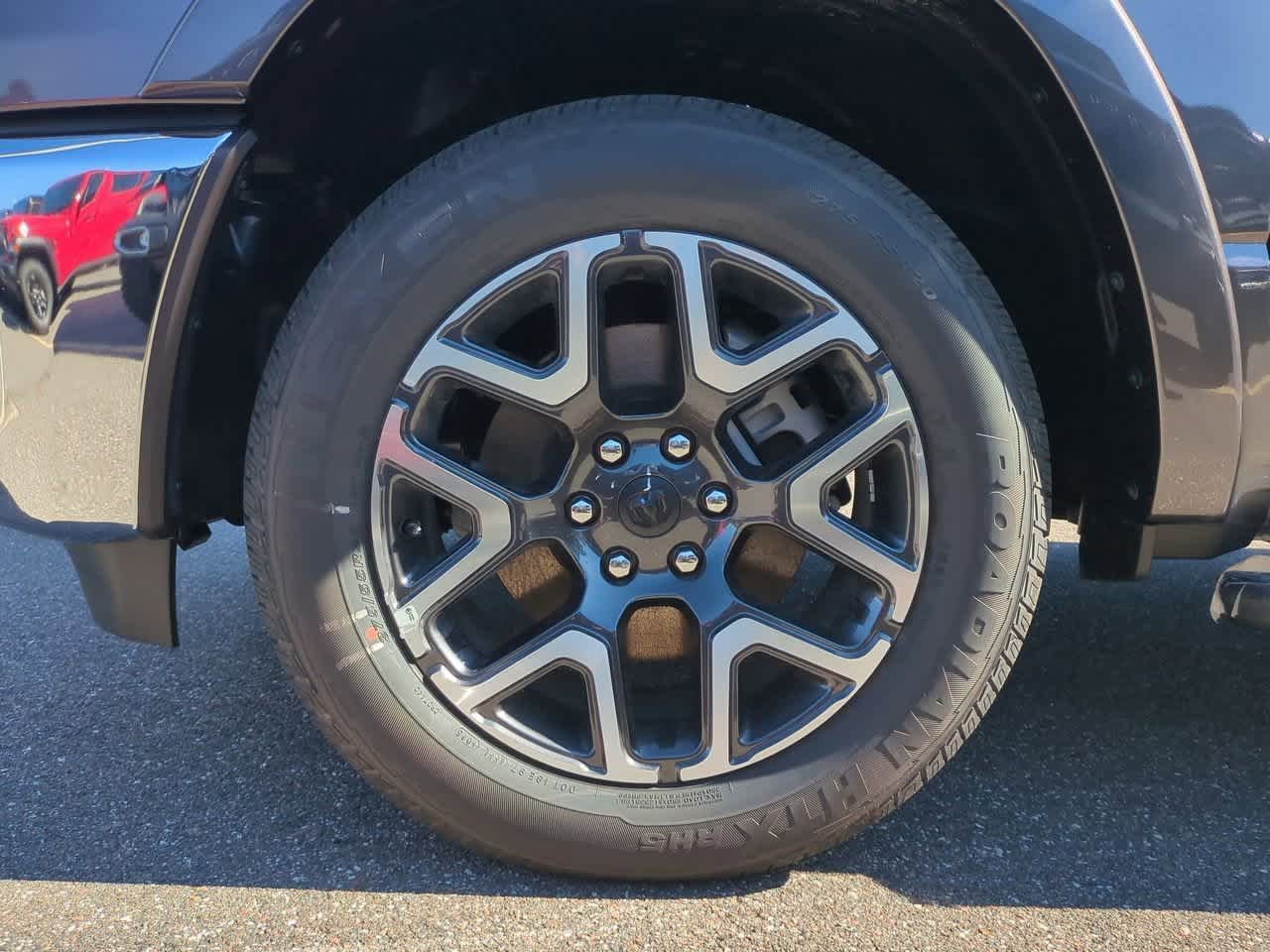 2026 RAM Ram 1500 RAM 1500 LARAMIE CREW CAB 4X2 5'7' BOX