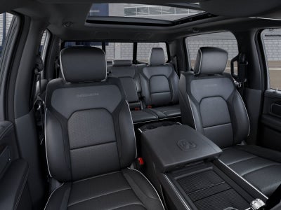 2026 RAM Ram 1500 RAM 1500 LARAMIE CREW CAB 4X2 5'7' BOX