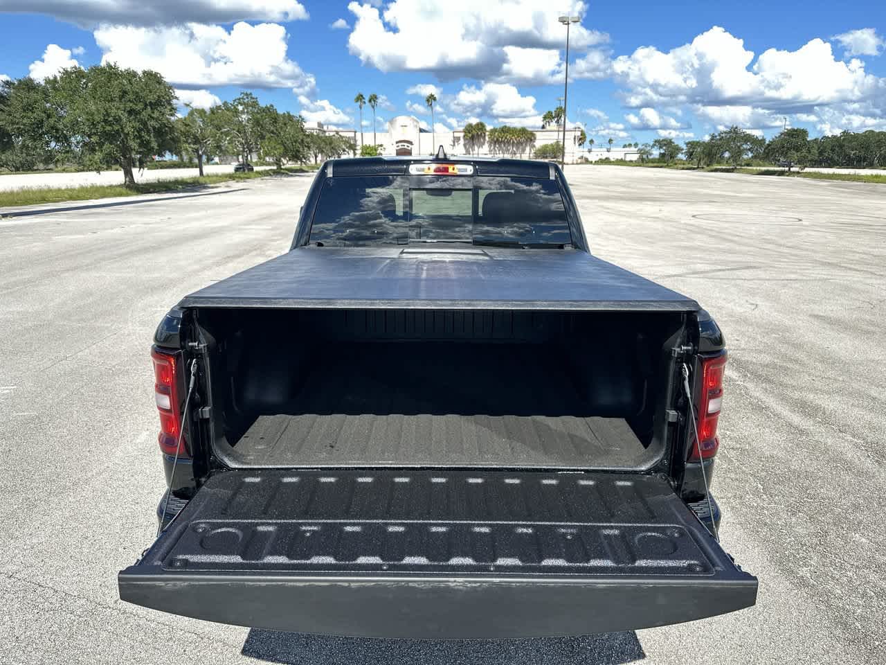 2027 RAM Ram 1500 RAM 1500 BIG HORN CREW CAB 4X4 5'7' BOX