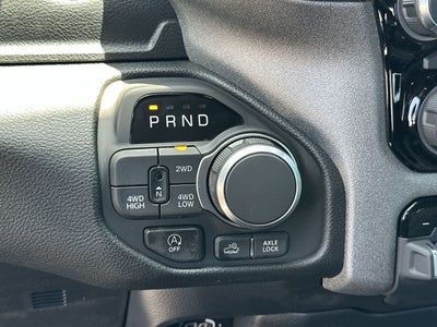 2026 RAM Ram 1500 RAM 1500 WARLOCK CREW CAB 4X4 5'7' BOX
