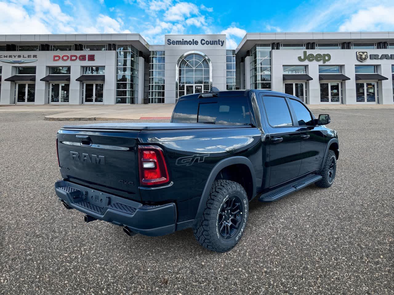 2027 RAM Ram 1500 RAM 1500 REBEL CREW CAB 4X4 5'7' BOX