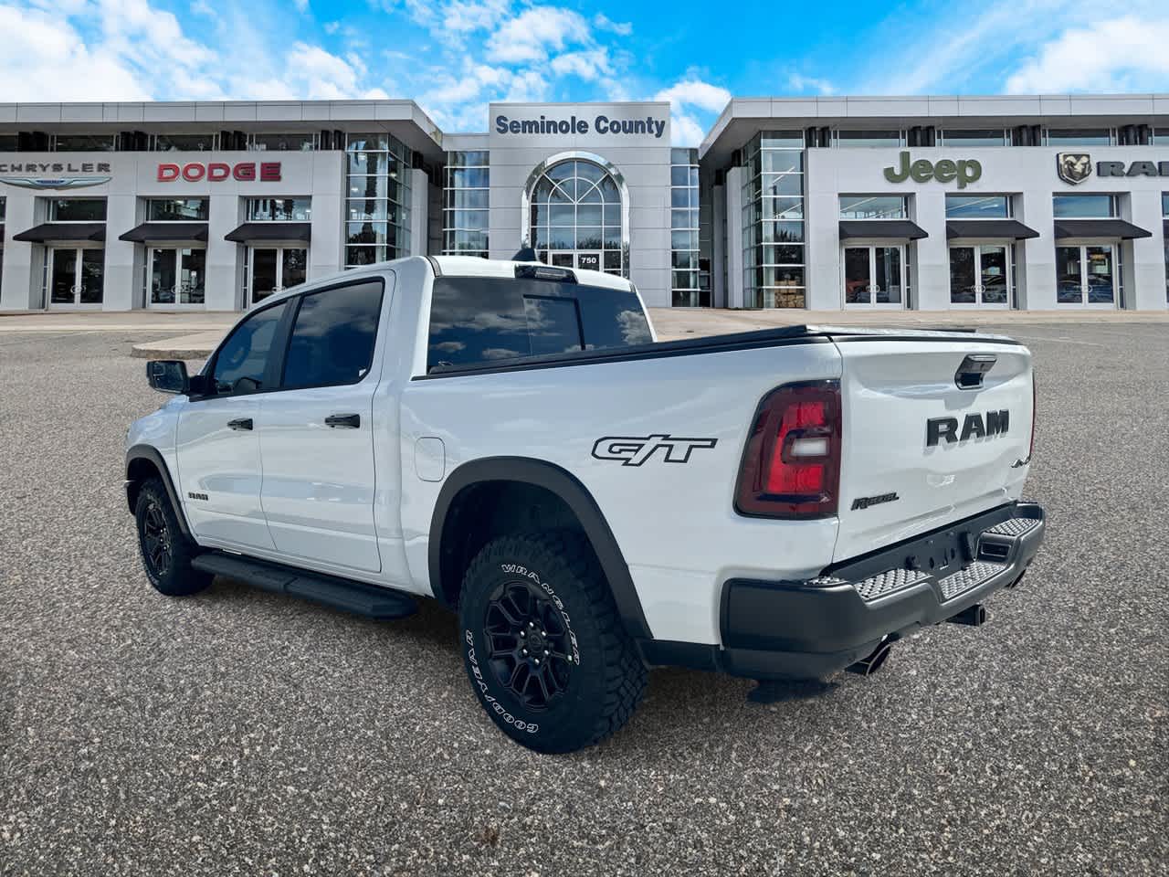 2027 RAM Ram 1500 RAM 1500 REBEL CREW CAB 4X4 5'7' BOX