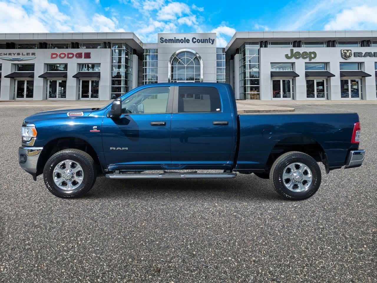 2024 RAM 2500 Big Horn Crew Cab 4x4 6'4' Box