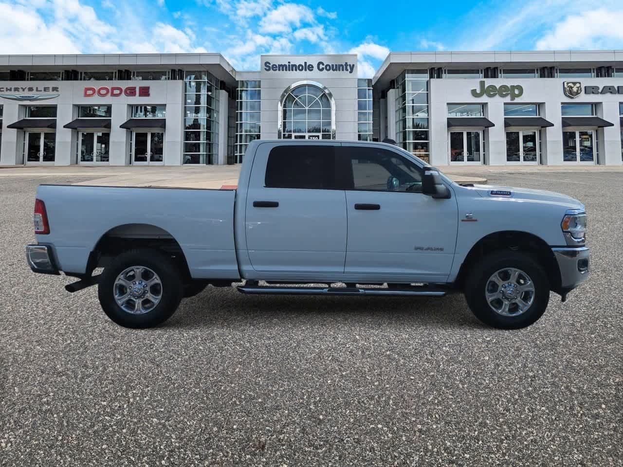 2024 RAM 2500 Big Horn Crew Cab 4x4 6'4' Box