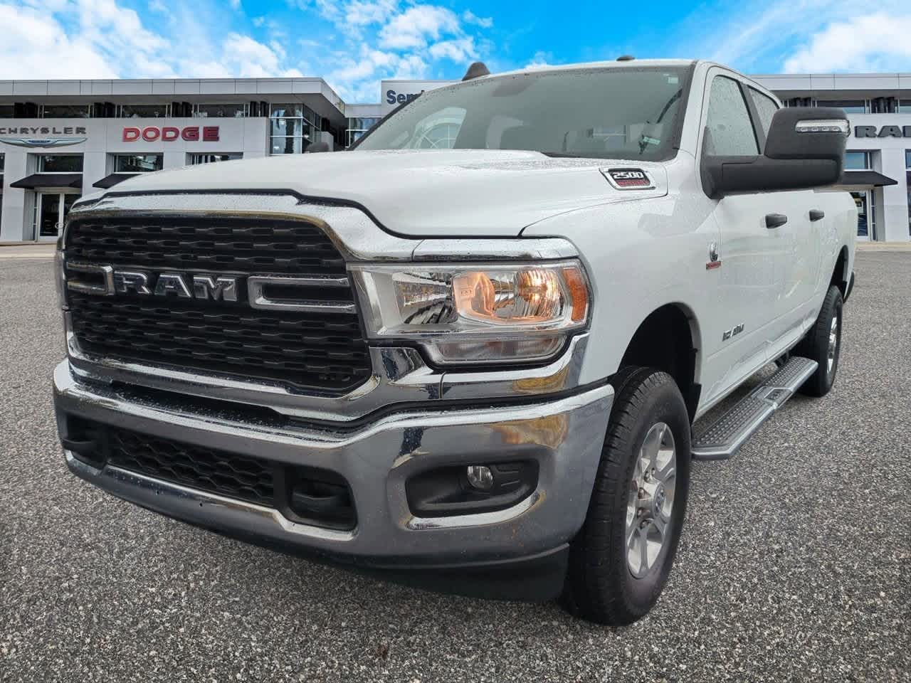 2024 RAM 2500 Big Horn Crew Cab 4x4 6'4' Box