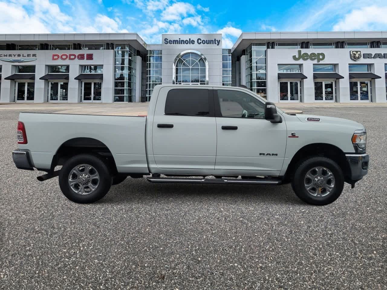 2024 RAM 2500 Big Horn Crew Cab 4x4 6'4' Box