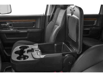 2018 RAM 2500 Laramie Crew Cab 4x4 6'4' Box