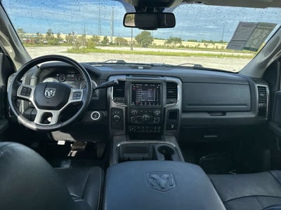 2018 RAM 2500 Laramie Crew Cab 4x4 6'4' Box