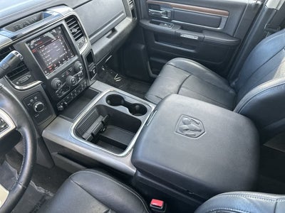 2018 RAM 2500 Laramie Crew Cab 4x4 6'4' Box