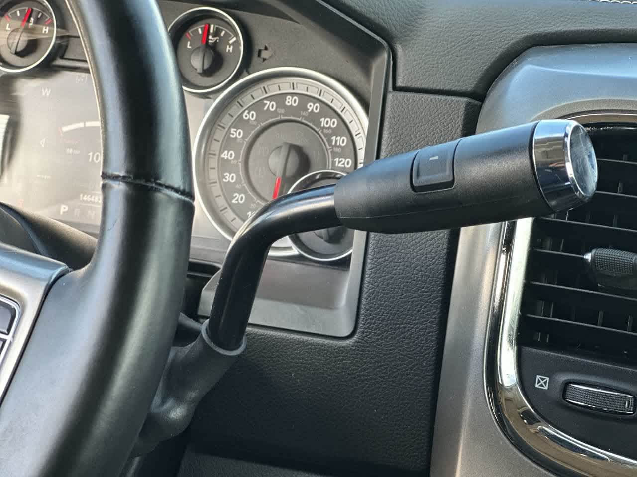 2018 RAM 2500 Laramie Crew Cab 4x4 6'4' Box