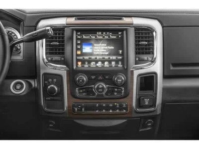 2018 RAM 2500 Laramie Crew Cab 4x4 6'4' Box