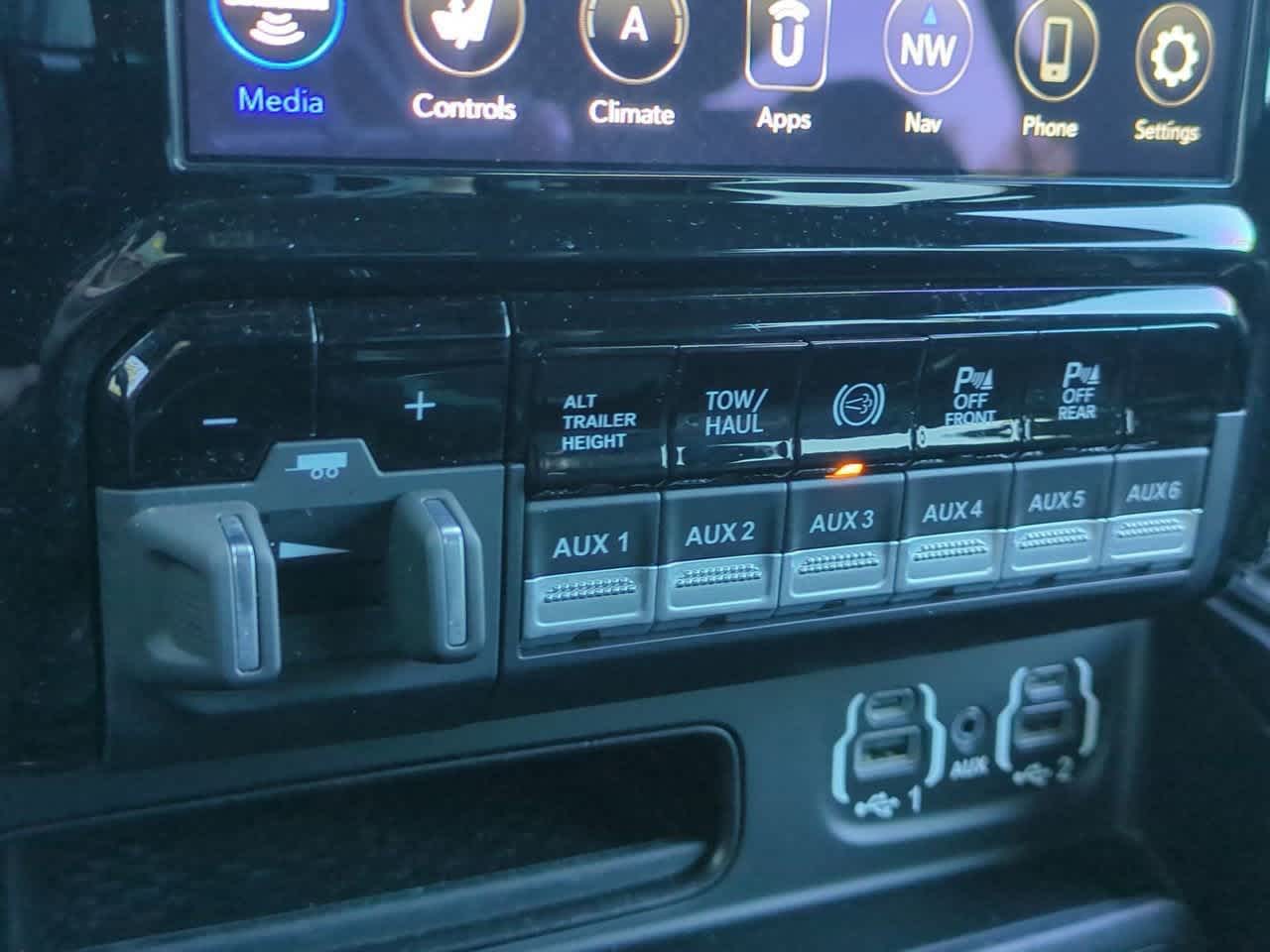 2021 RAM 2500 Limited Mega Cab 4x4 6'4' Box