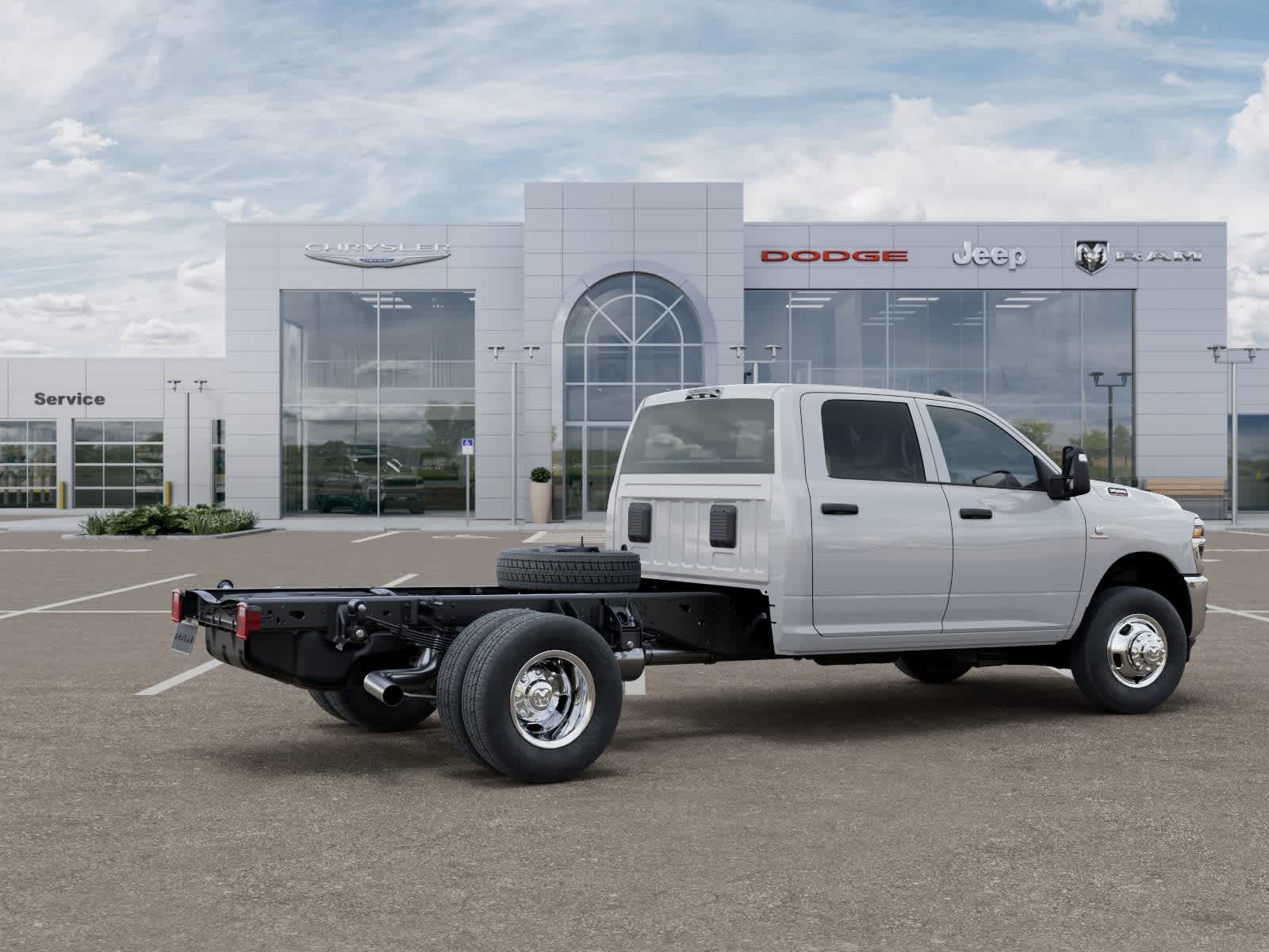 2026 RAM Ram 3500 Chassis Cab RAM 3500 TRADESMAN CREW CAB CHASSIS 4X4 60' CA