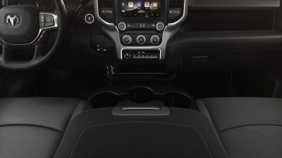 2026 RAM Ram 3500 Chassis Cab RAM 3500 TRADESMAN CREW CAB CHASSIS 4X4 60' CA