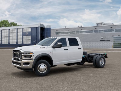 2027 RAM Ram 3500 Chassis Cab RAM 3500 TRADESMAN CREW CAB CHASSIS 4X4 60' CA