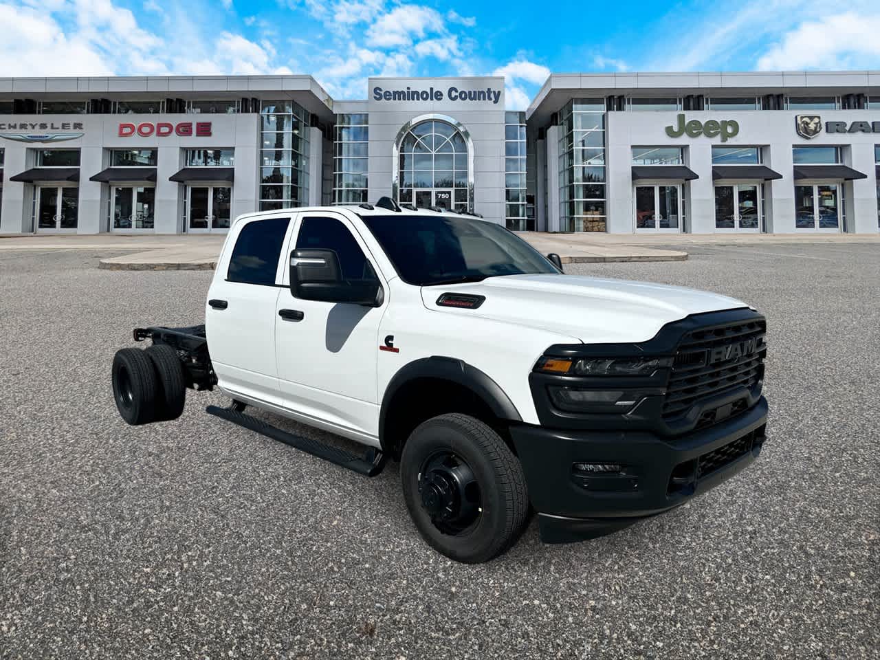 2027 RAM Ram 3500 Chassis Cab RAM 3500 TRADESMAN CREW CAB CHASSIS 4X4 60' CA