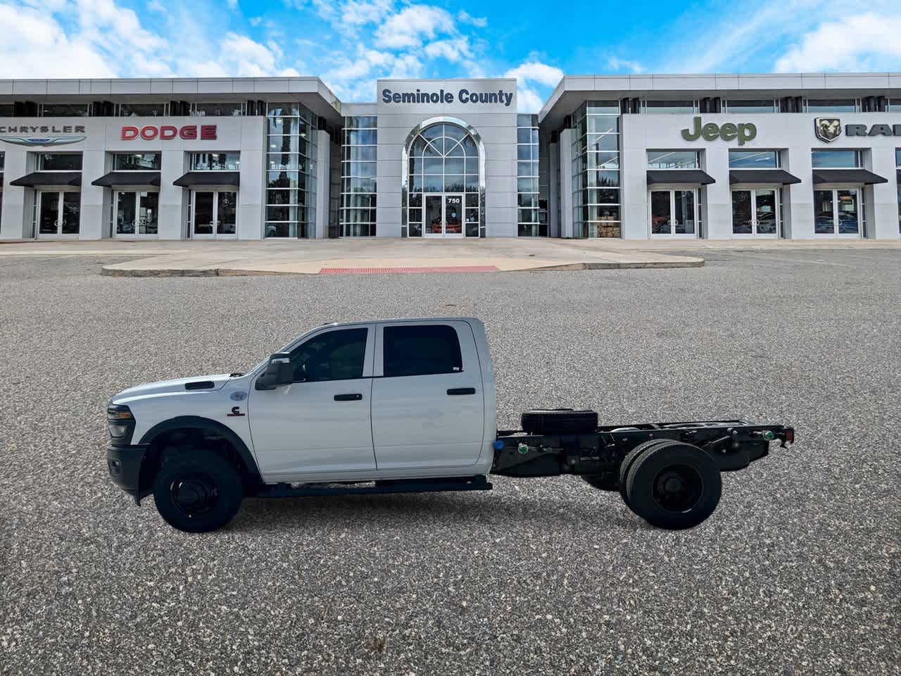 2027 RAM Ram 3500 Chassis Cab RAM 3500 TRADESMAN CREW CAB CHASSIS 4X4 60' CA