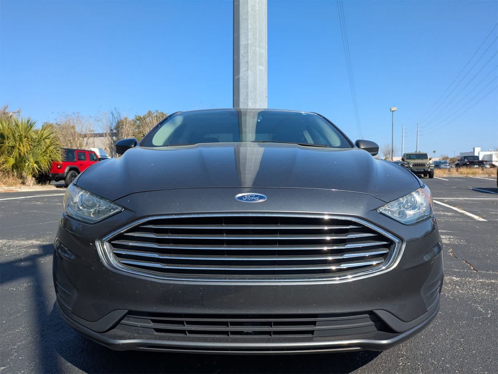 2020 Ford Fusion SE