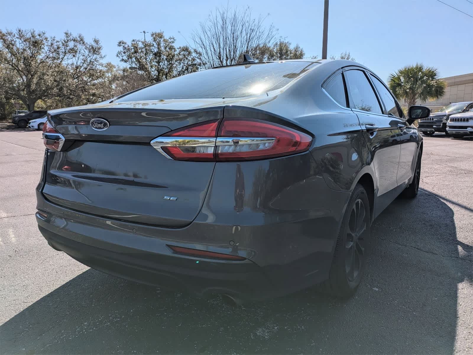 2020 Ford Fusion SE