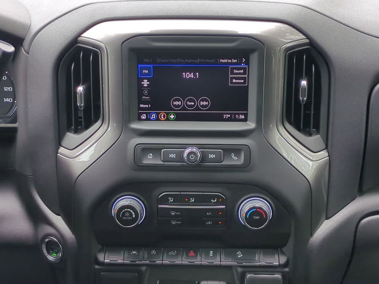2025 Chevrolet Silverado 1500 4WD Crew Cab Short Bed Custom Trail Boss