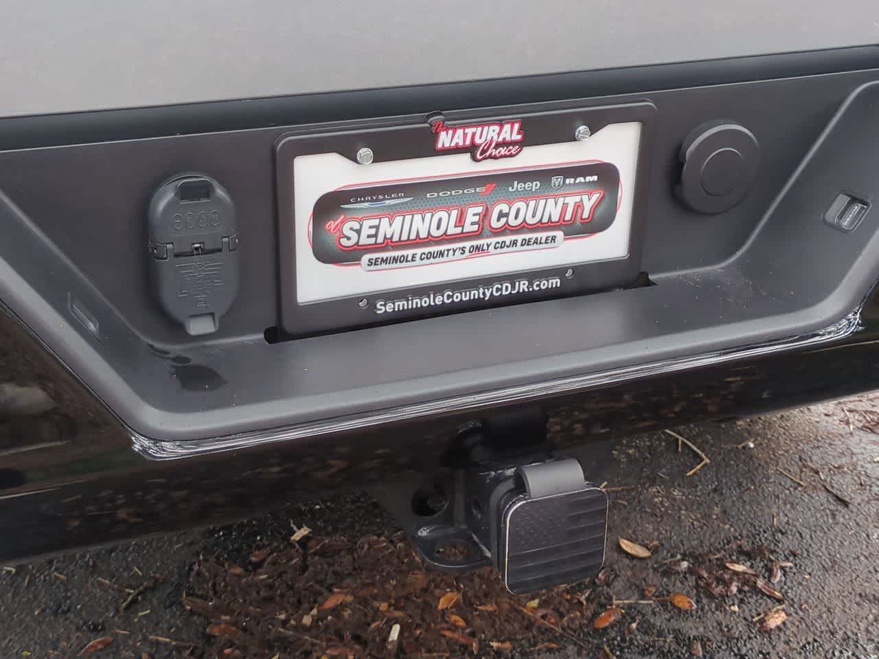 2025 Chevrolet Silverado 1500 4WD Crew Cab Short Bed Custom Trail Boss