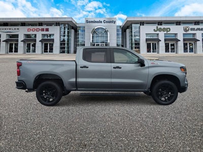 2025 Chevrolet Silverado 1500 4WD Crew Cab Short Bed Custom Trail Boss
