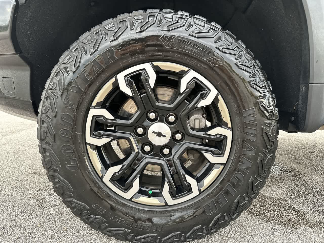 2023 Chevrolet Silverado 1500 4WD Crew Cab Short Bed ZR2