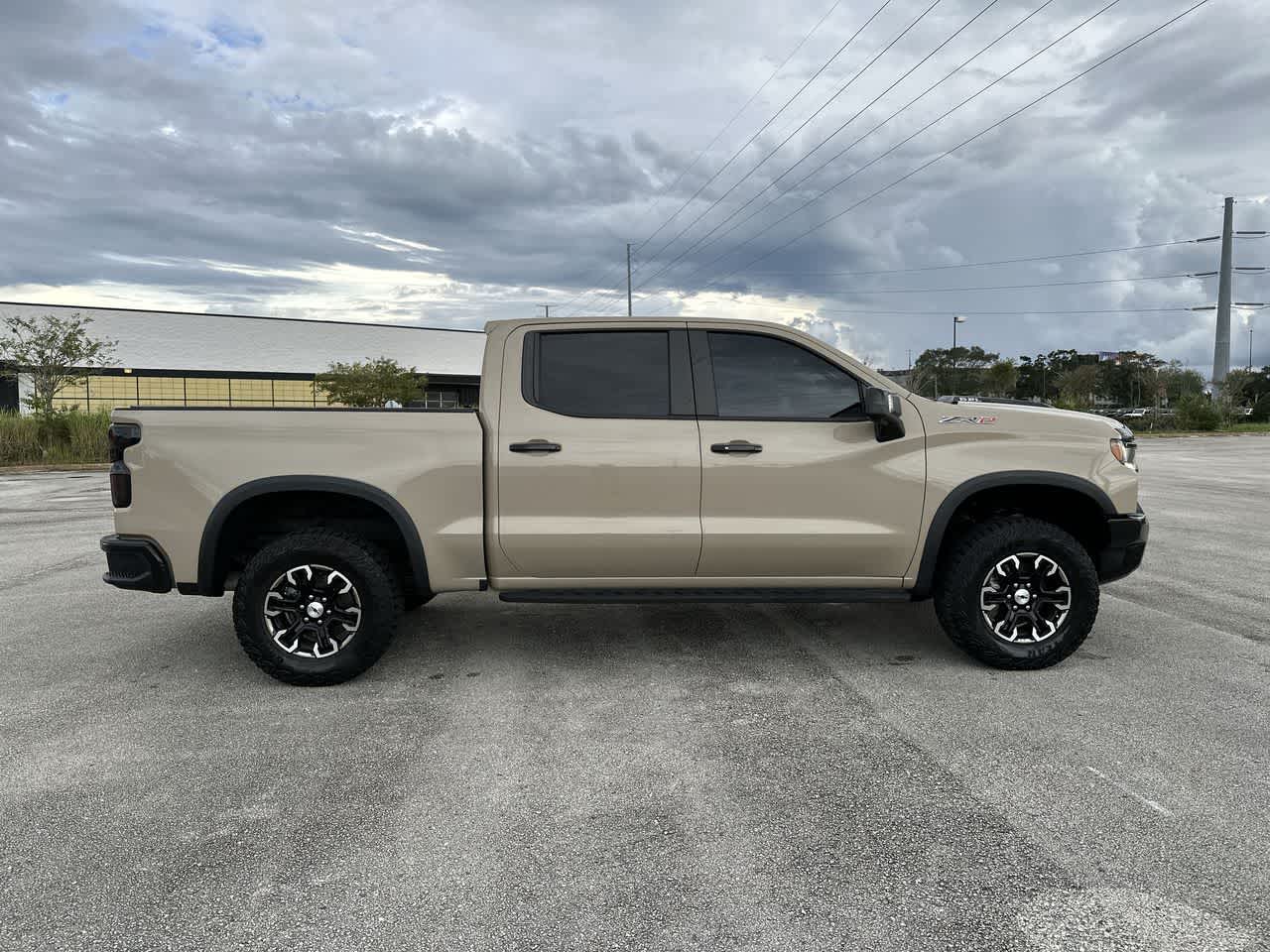 2023 Chevrolet Silverado 1500 4WD Crew Cab Short Bed ZR2