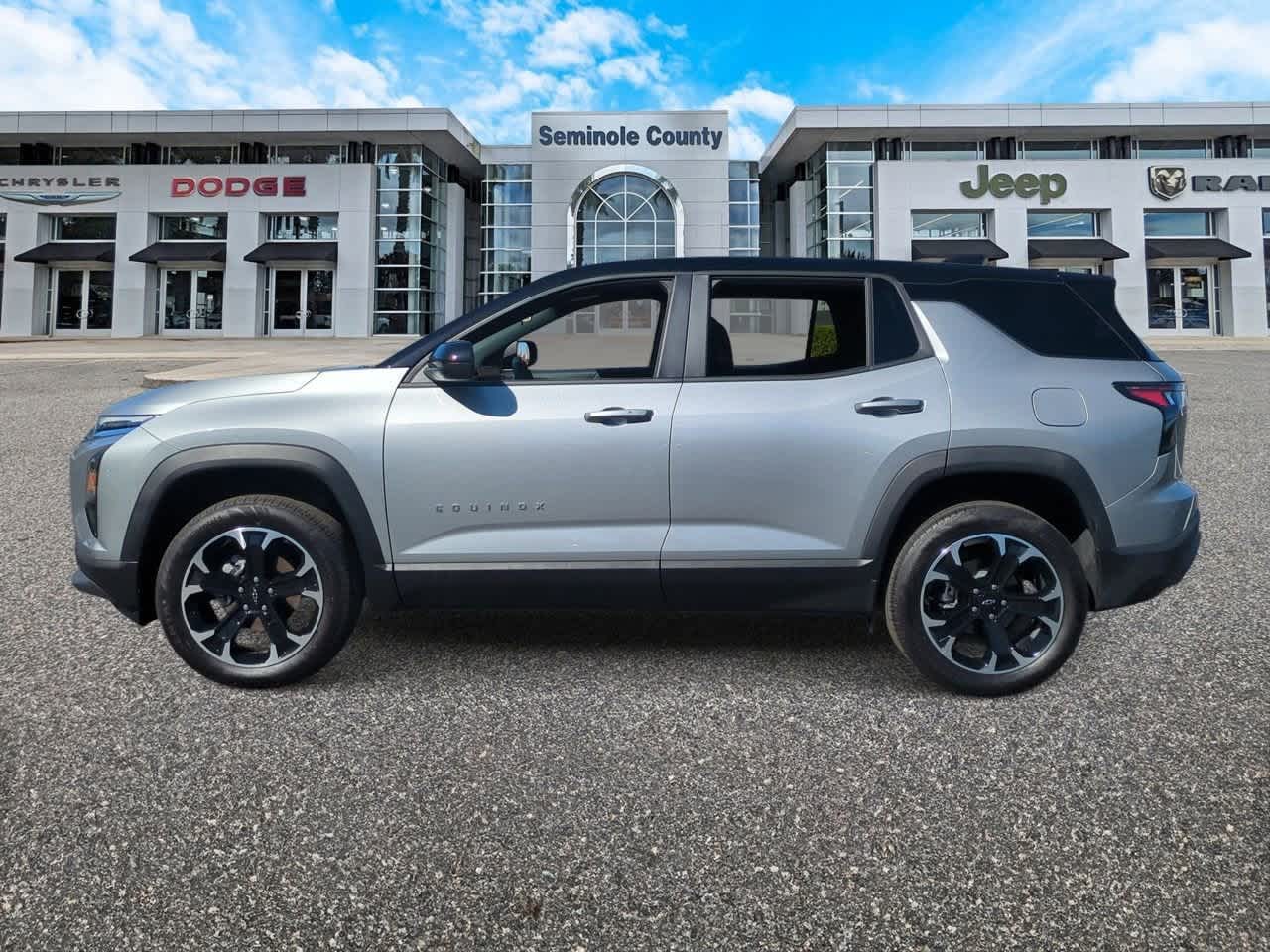 2025 Chevrolet Equinox FWD LT