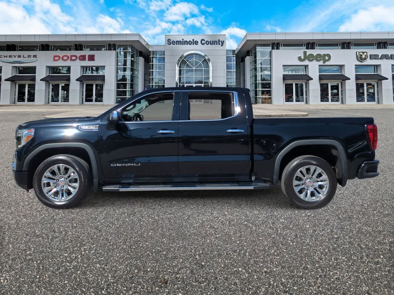 2021 GMC Sierra 1500 2WD Crew Cab Short Box Denali
