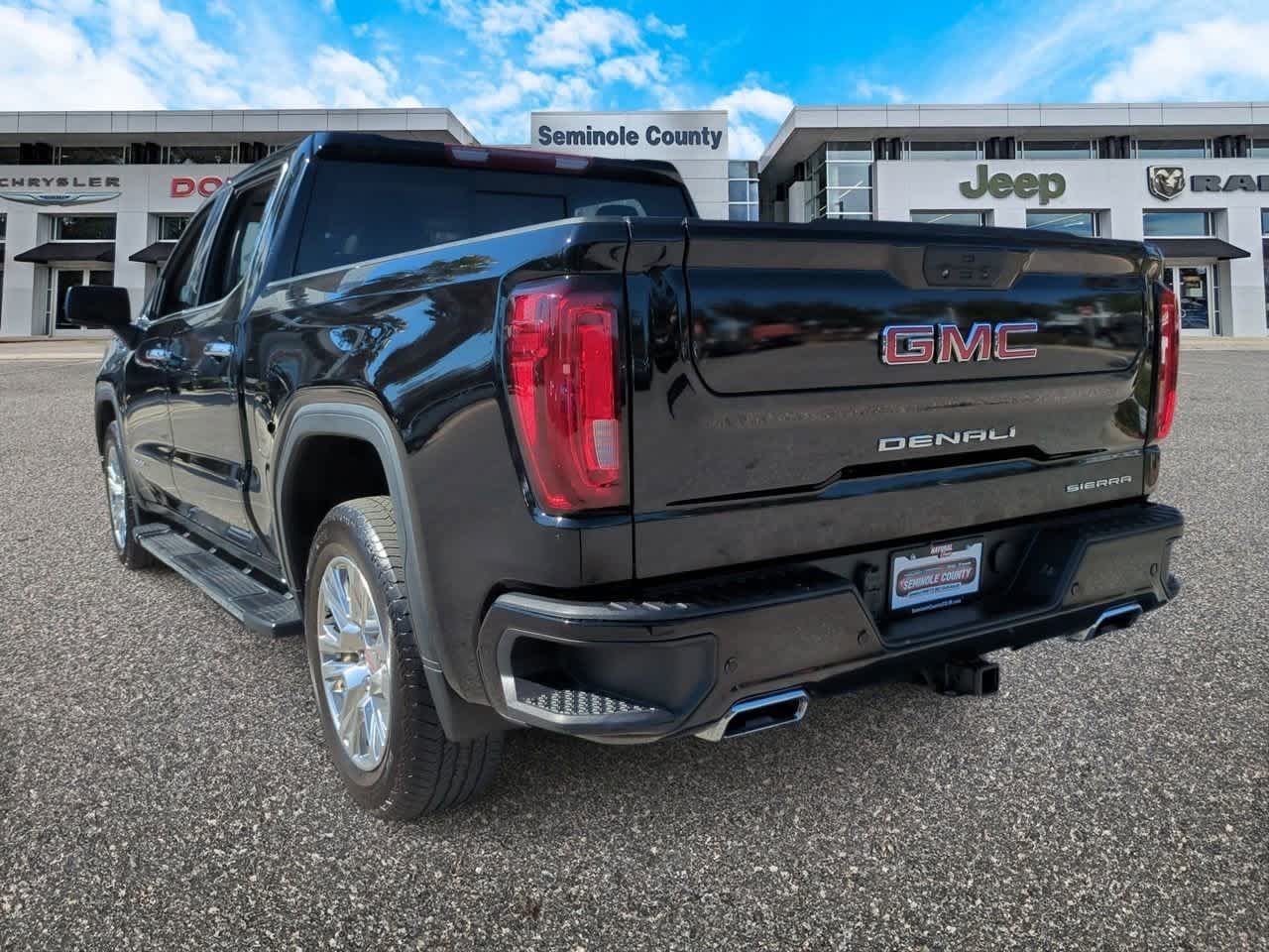 2021 GMC Sierra 1500 2WD Crew Cab Short Box Denali