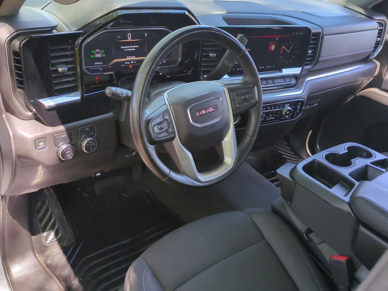 2024 GMC Sierra 1500 4WD Crew Cab Short Box Elevation with 3VL