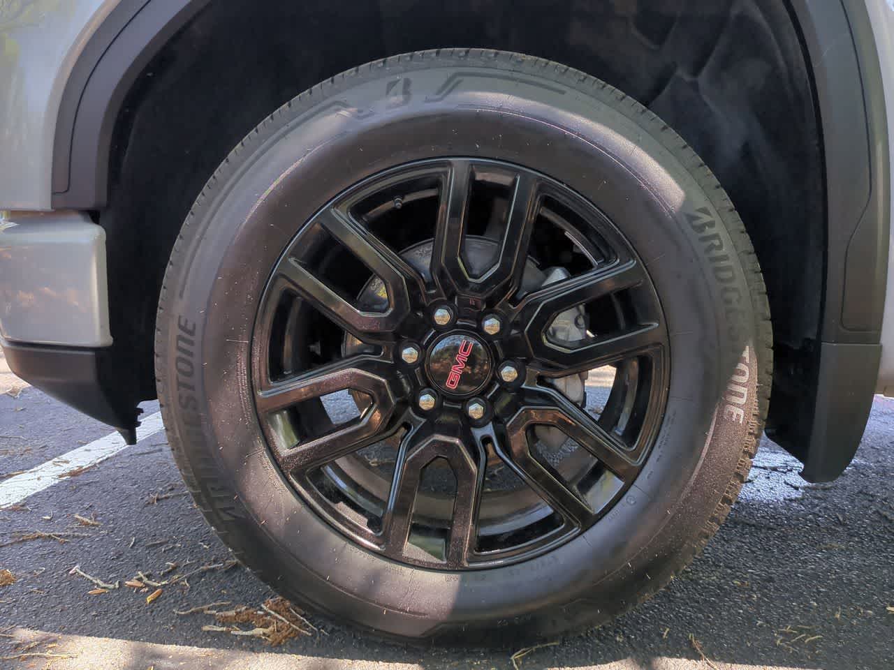 2024 GMC Sierra 1500 4WD Crew Cab Short Box Elevation with 3VL