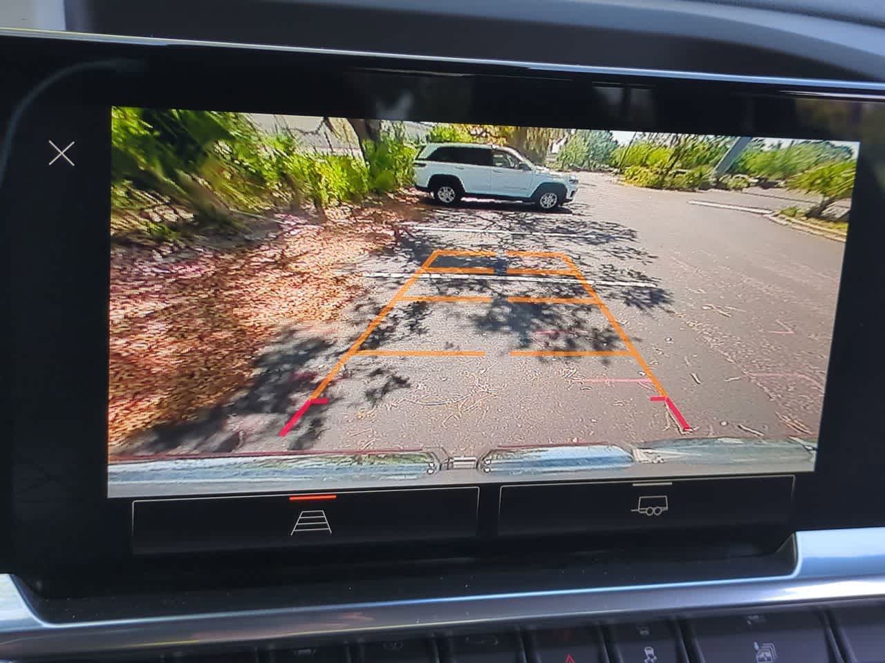 2024 GMC Sierra 1500 4WD Crew Cab Short Box Elevation with 3VL