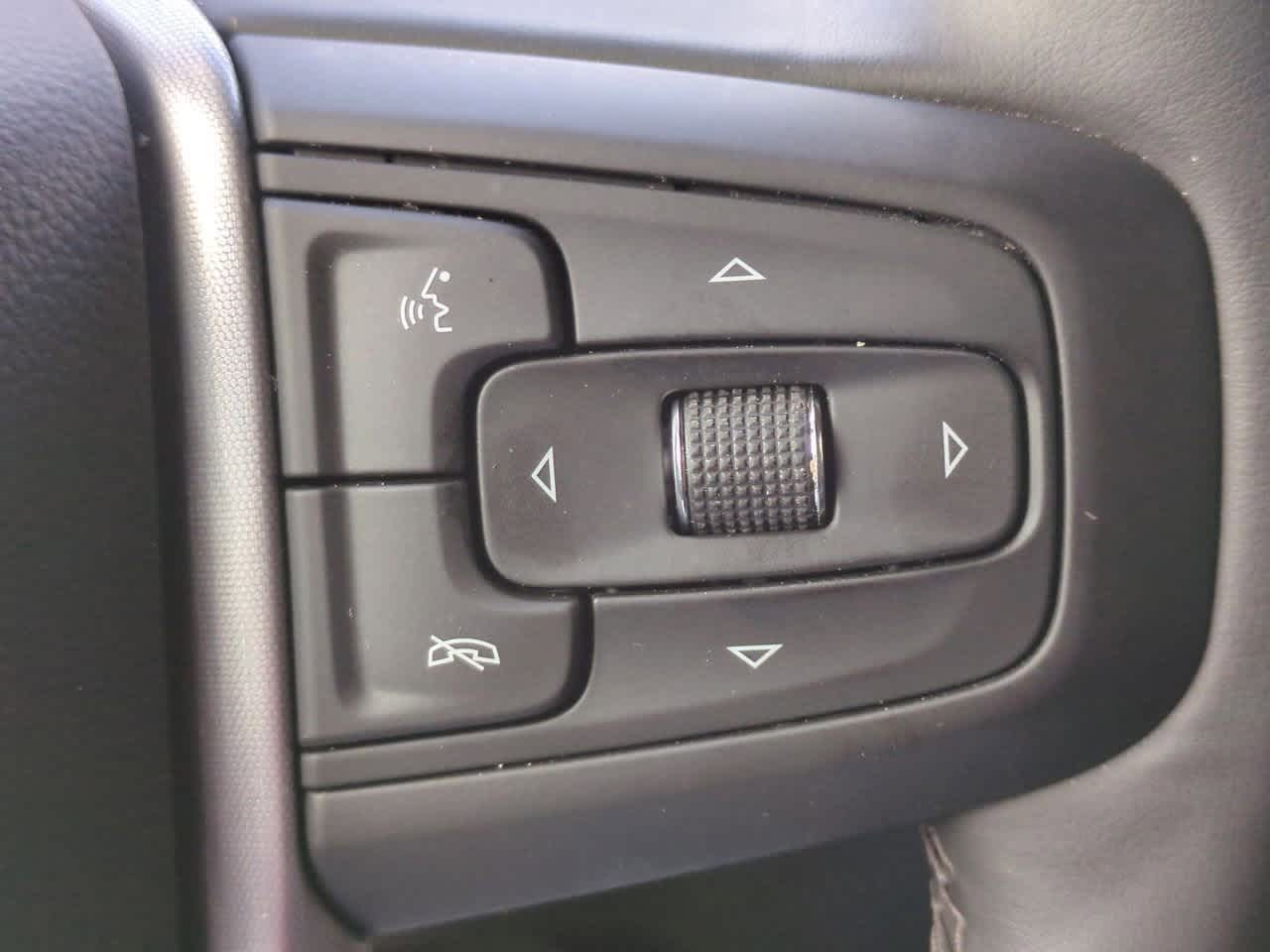 2024 GMC Sierra 1500 4WD Crew Cab Short Box Elevation with 3SB