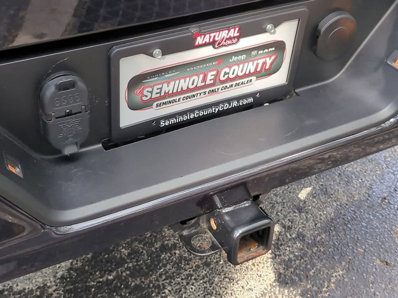 2024 GMC Sierra 1500 4WD Crew Cab Short Box Elevation with 3SB