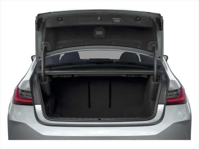 2025 BMW 330i xDrive