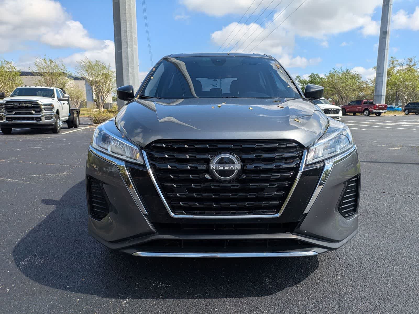2023 Nissan Kicks S Xtronic CVT
