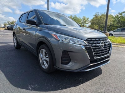 2023 Nissan Kicks S Xtronic CVT