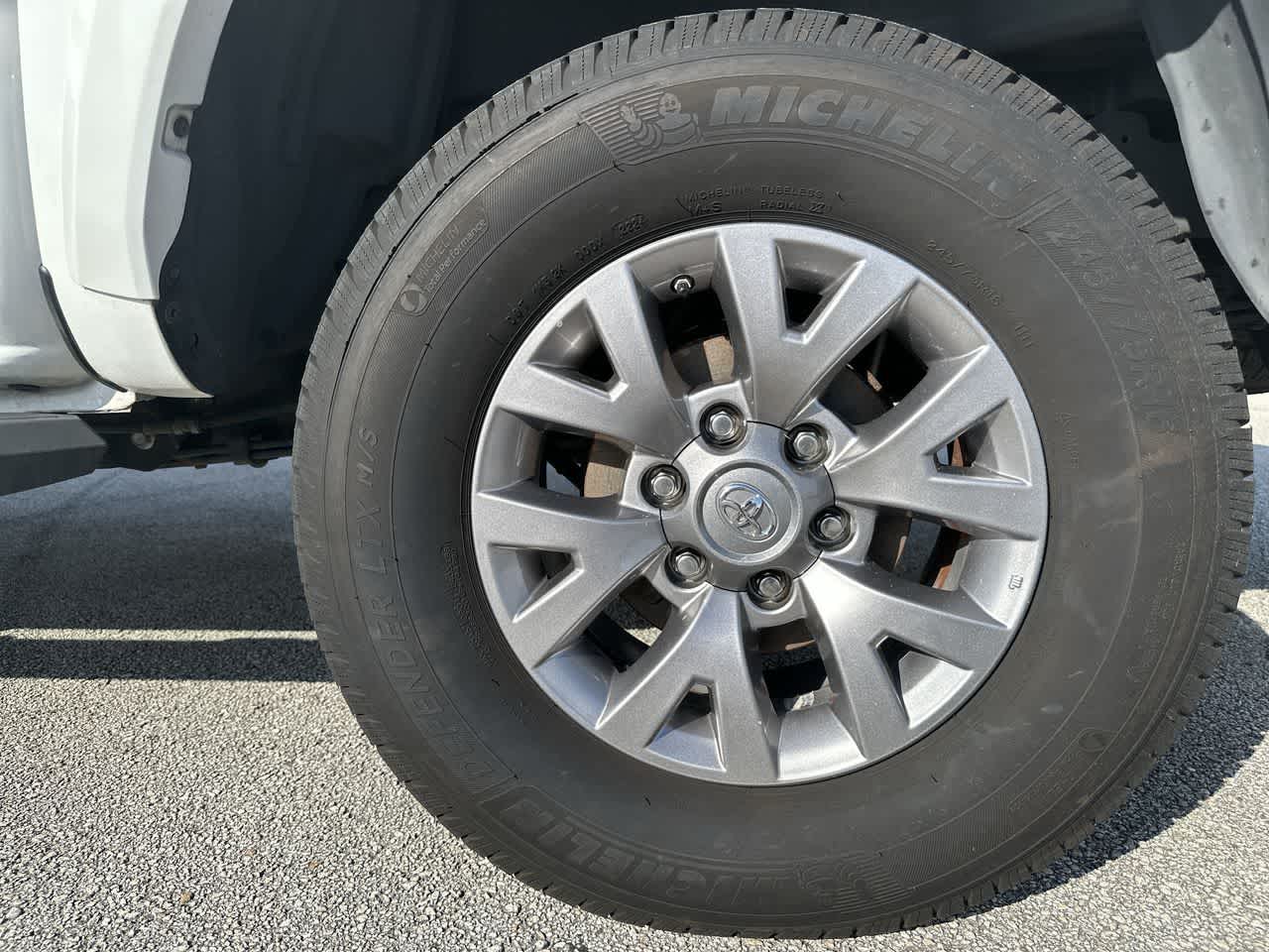 2019 Toyota Tacoma SR5 V6