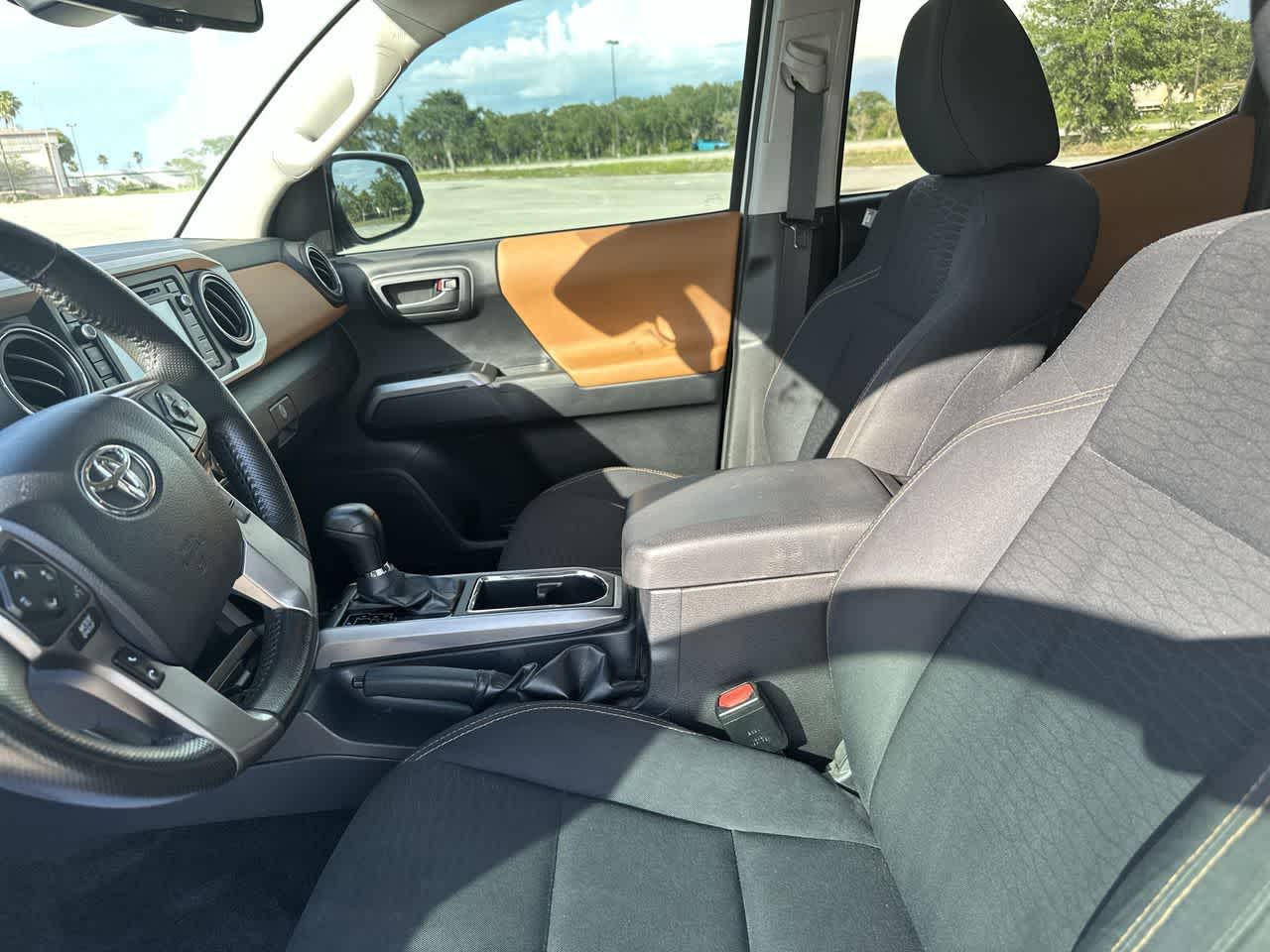 2019 Toyota Tacoma SR5 V6