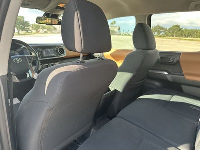 2019 Toyota Tacoma SR5 V6