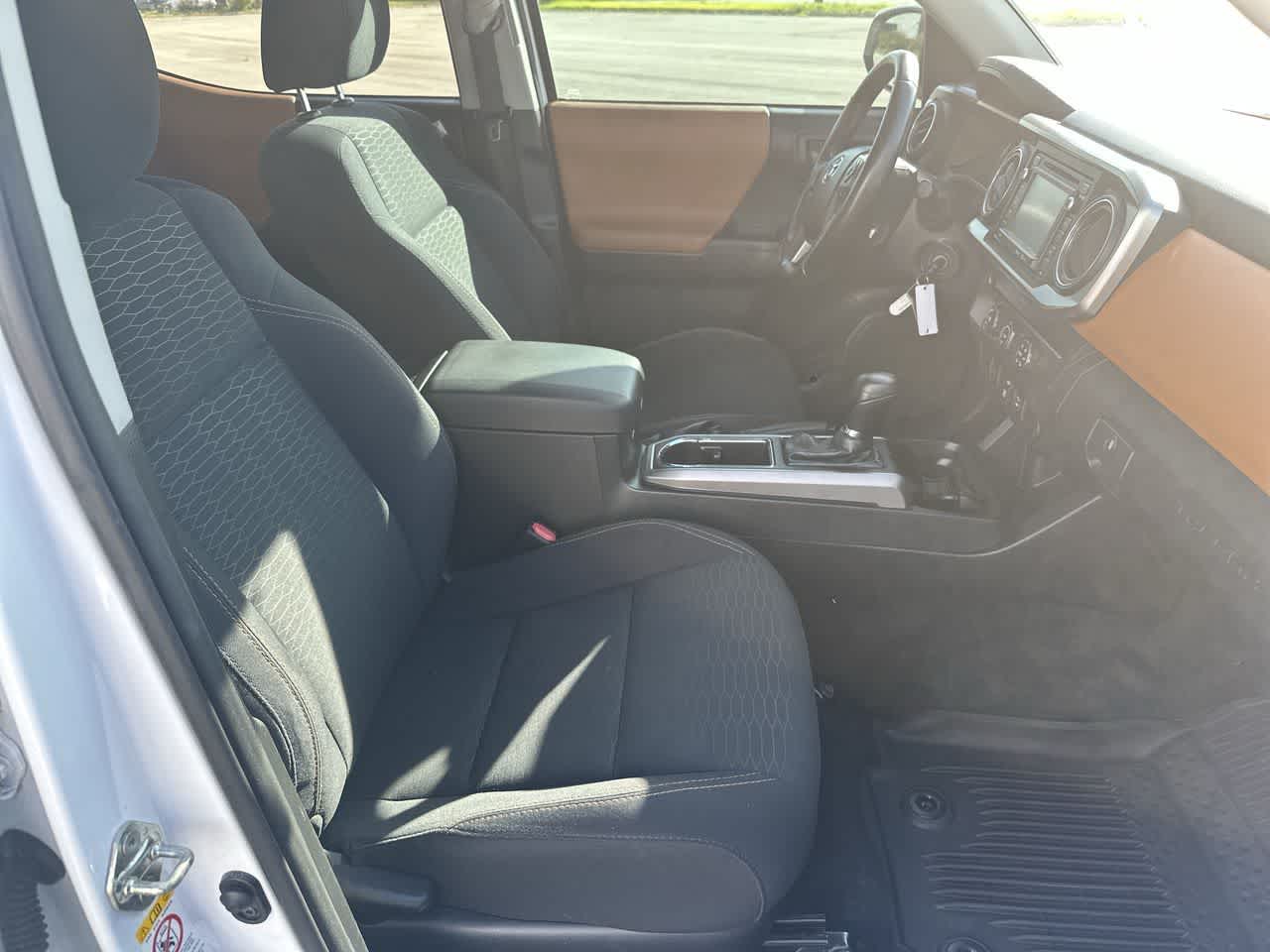 2019 Toyota Tacoma SR5 V6