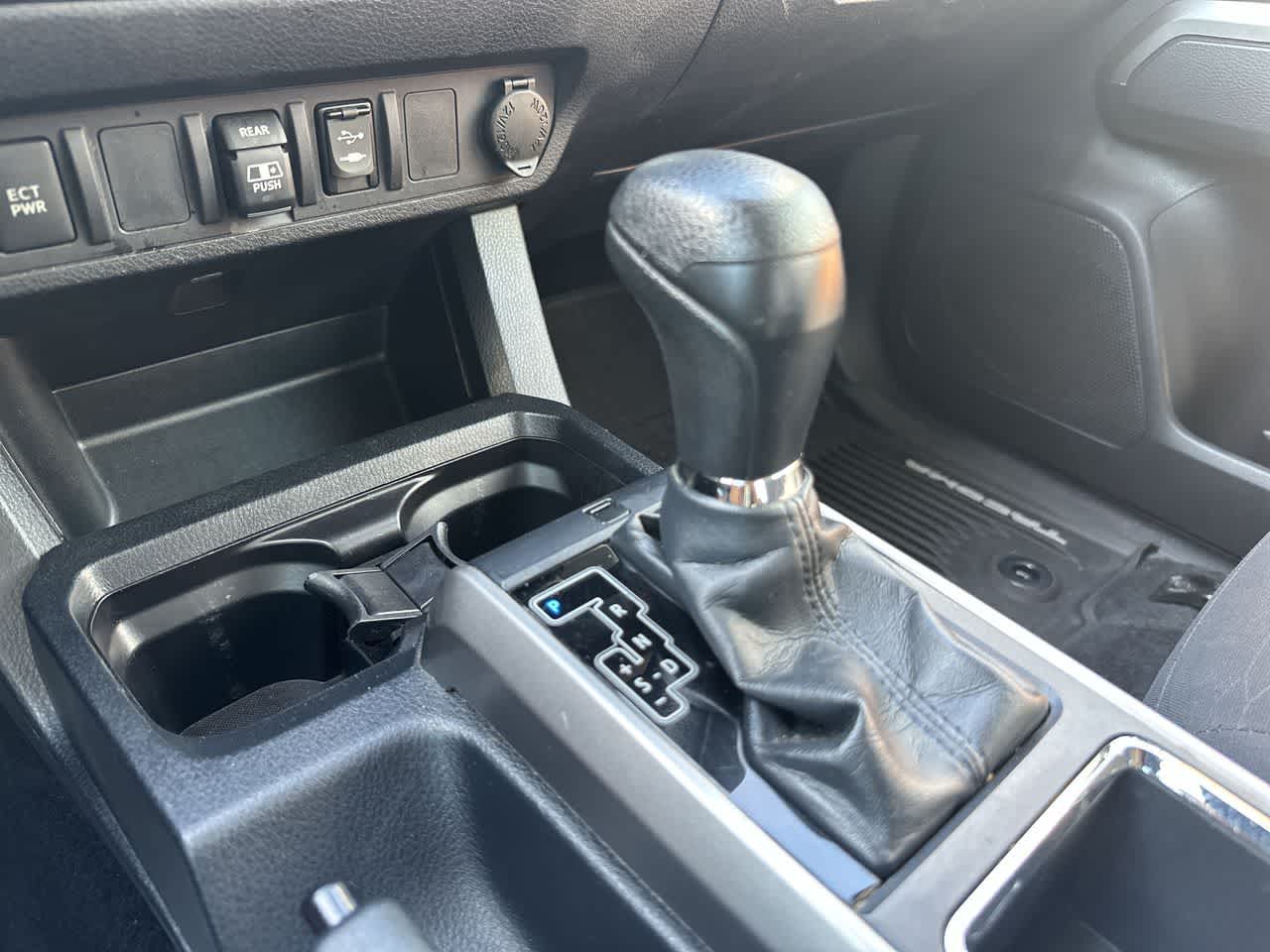 2019 Toyota Tacoma SR5 V6