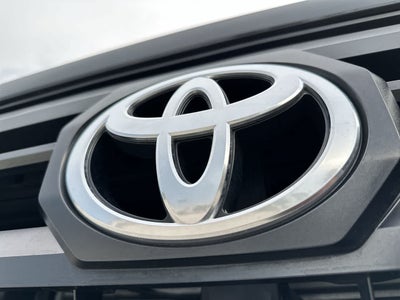 2025 Toyota Tacoma SR