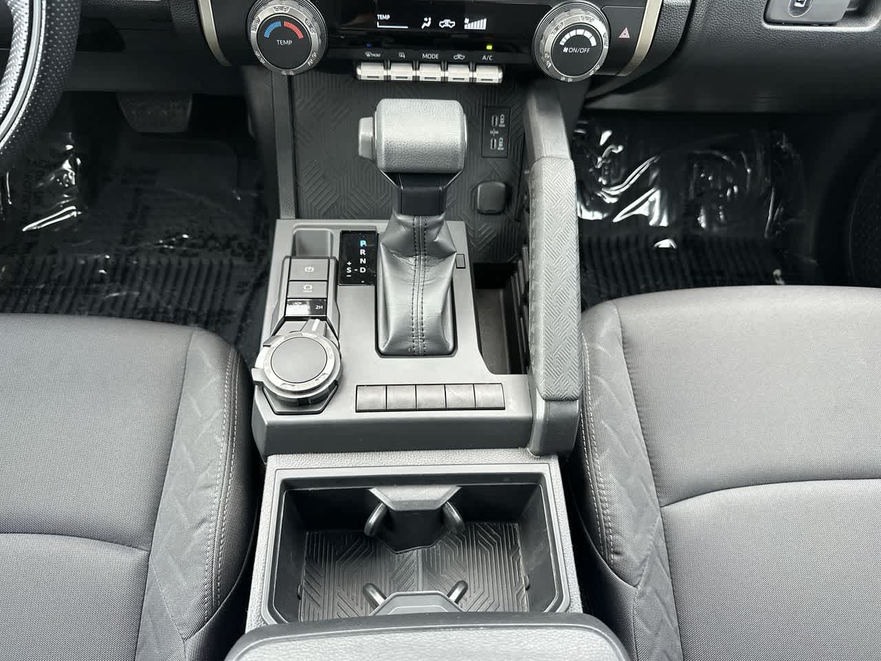 2025 Toyota Tacoma SR